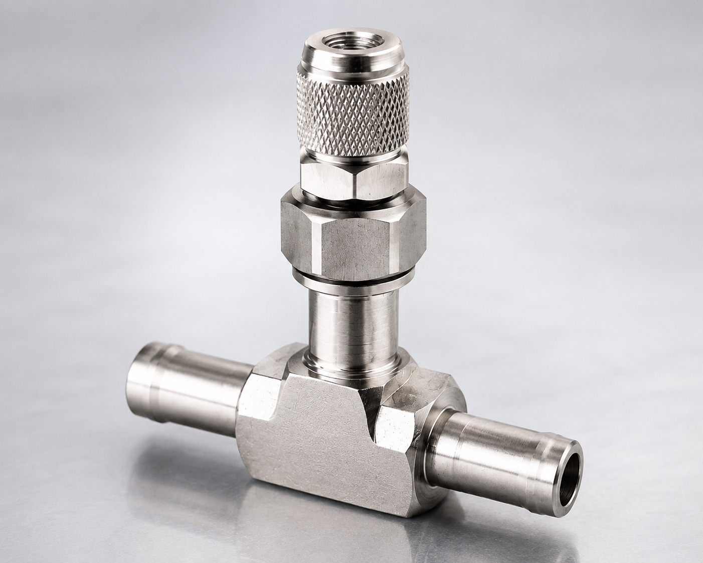 SS Mist Nozzle With Tee for Irrigation and Industrial Applications